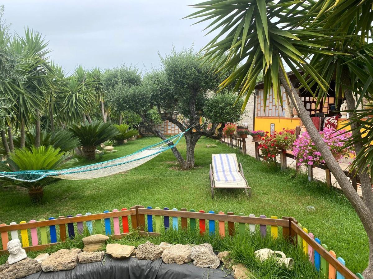 קסטלבאטה Chalet Del Girasole מראה חיצוני תמונה