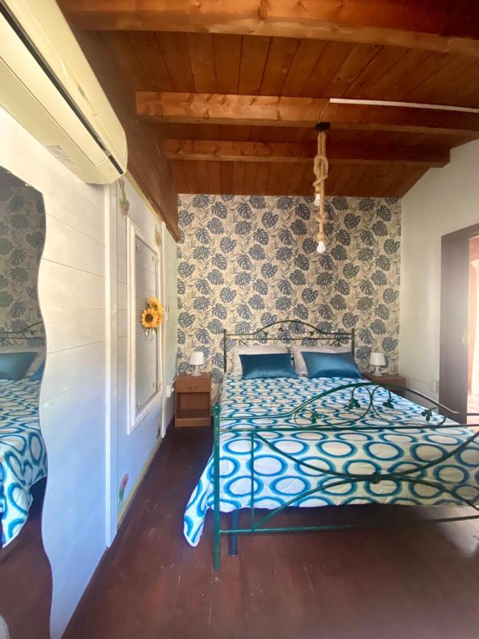 קסטלבאטה Chalet Del Girasole מראה חיצוני תמונה