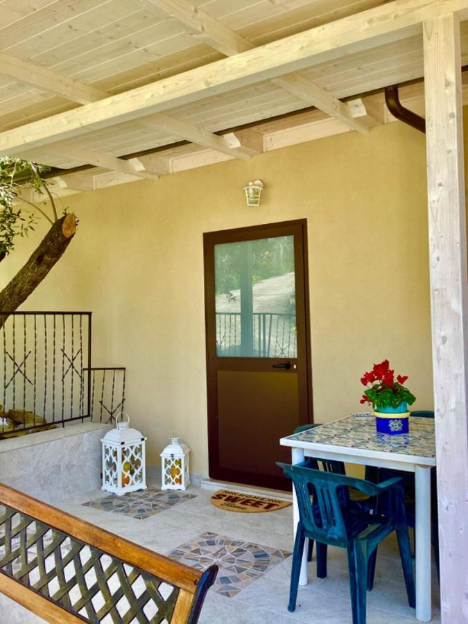 קסטלבאטה Chalet Del Girasole מראה חיצוני תמונה