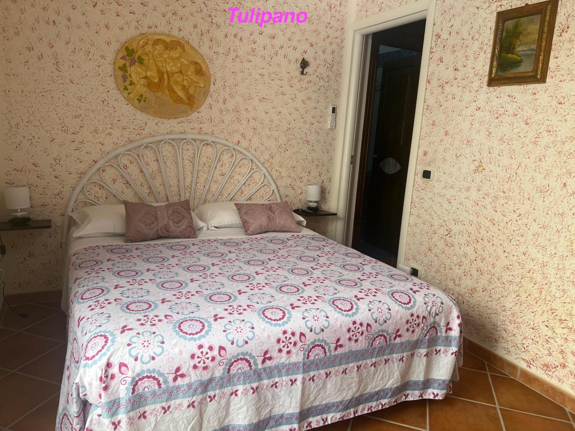 קסטלבאטה Chalet Del Girasole מראה חיצוני תמונה